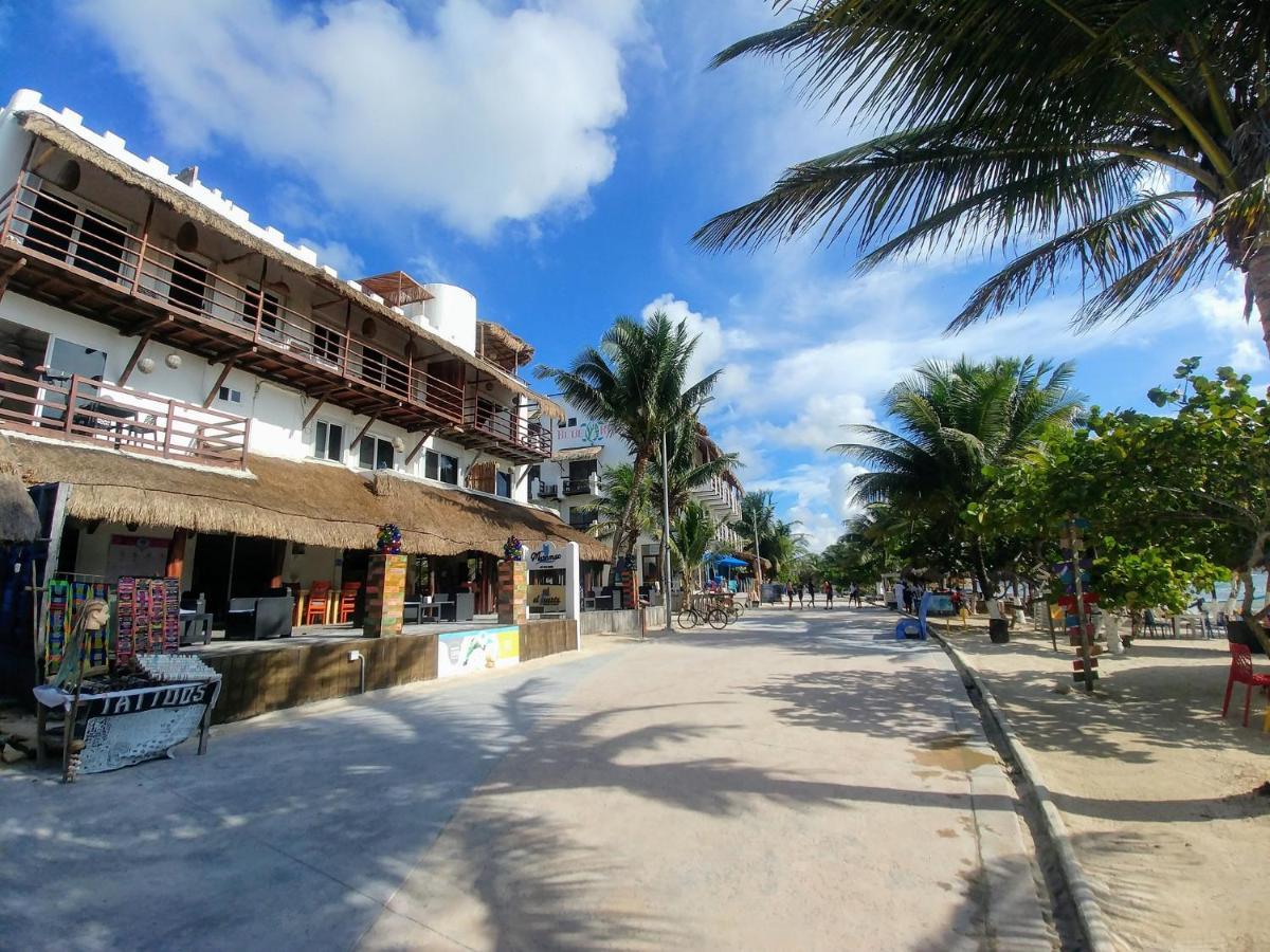 El Fuerte Beach Apartments มาอาอวล ภายนอก รูปภาพ