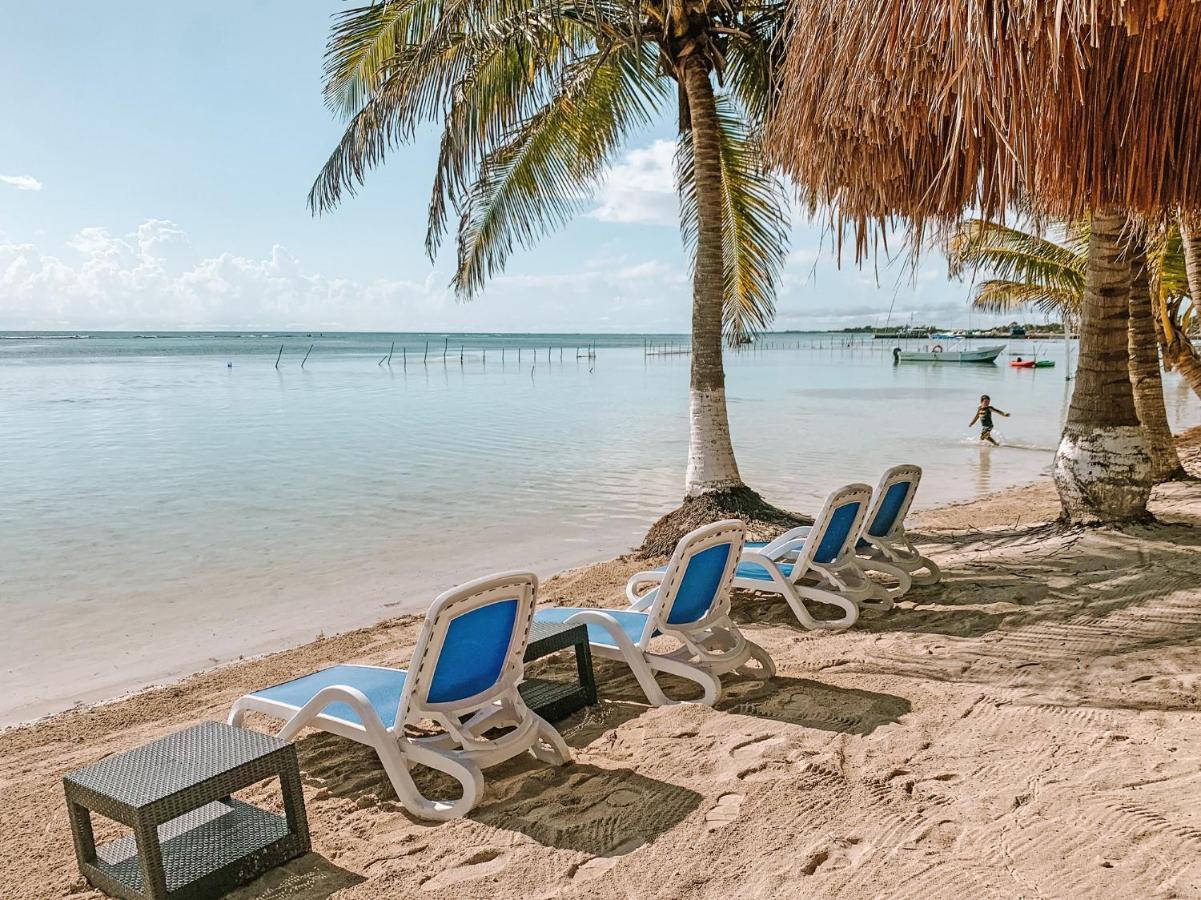 El Fuerte Beach Apartments มาอาอวล ภายนอก รูปภาพ