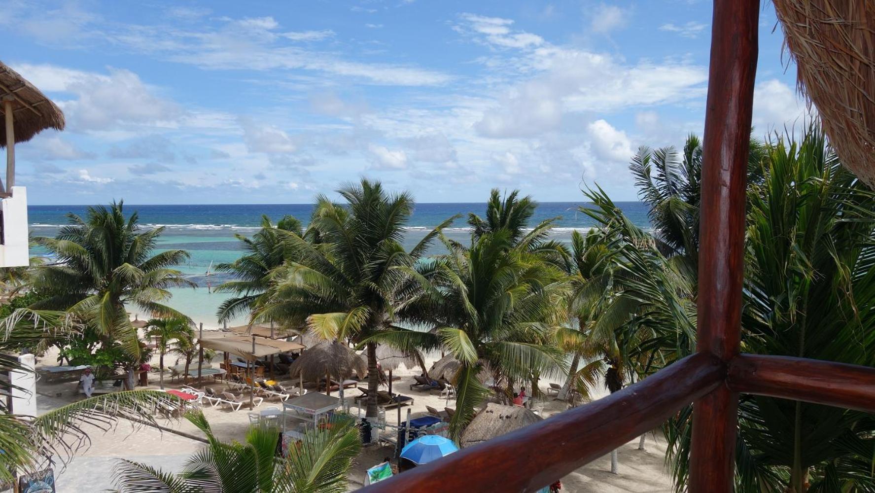 El Fuerte Beach Apartments มาอาอวล ภายนอก รูปภาพ