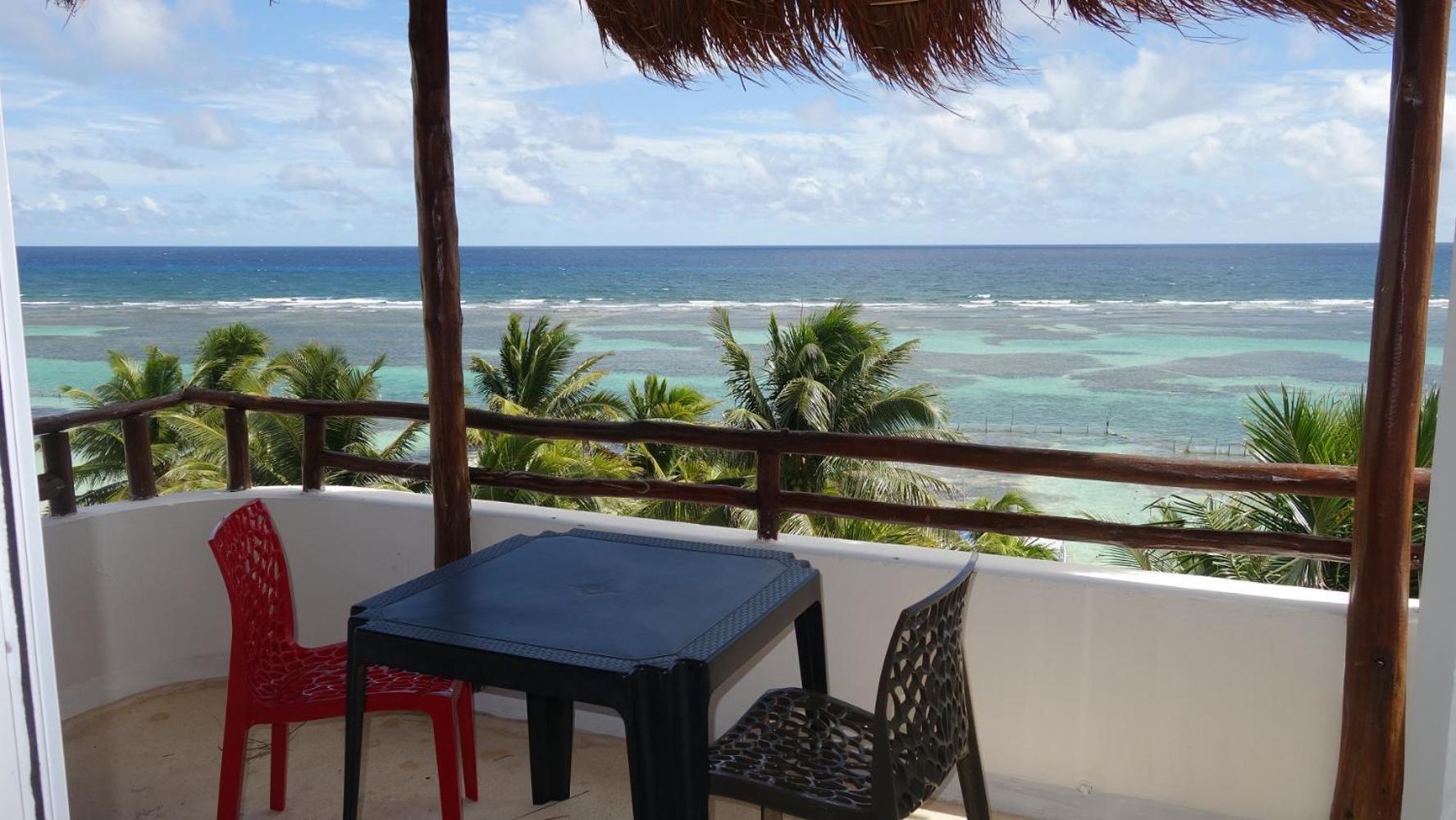 El Fuerte Beach Apartments มาอาอวล ภายนอก รูปภาพ
