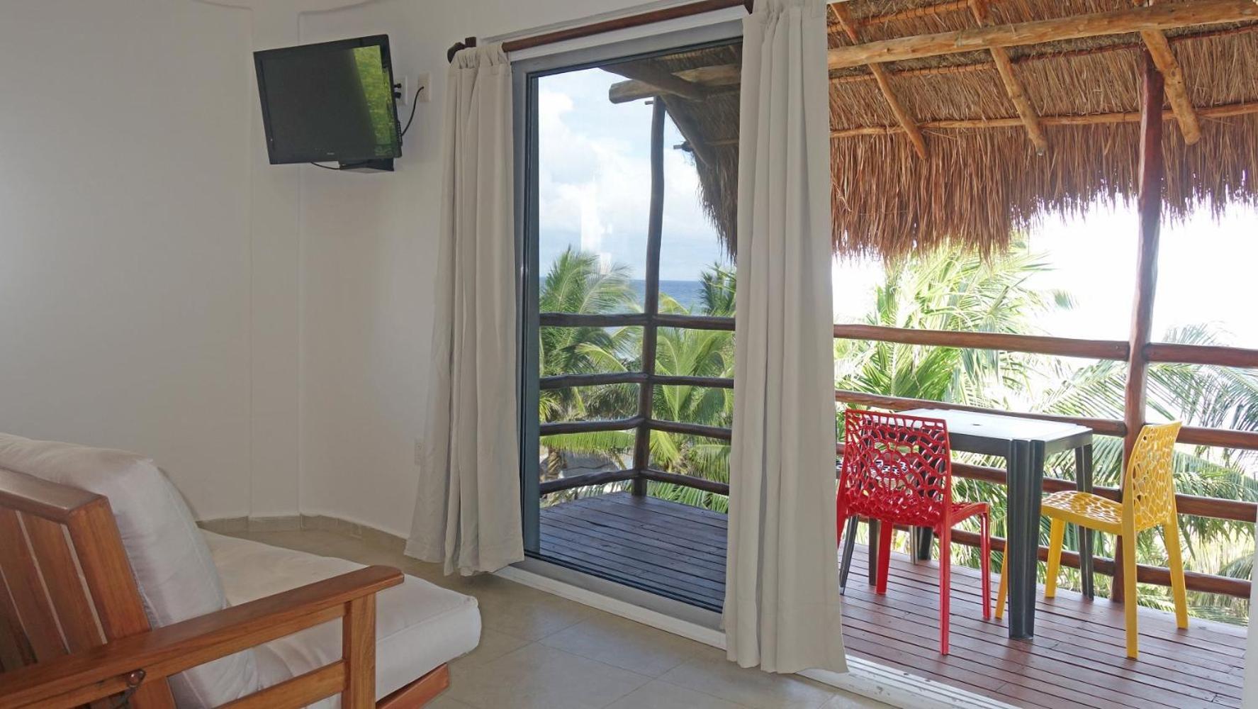 El Fuerte Beach Apartments มาอาอวล ภายนอก รูปภาพ